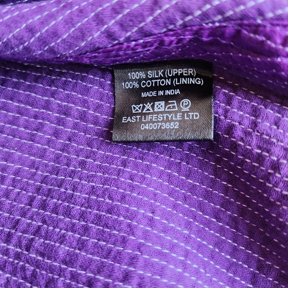 NEERU KUMAR Silk Kantha Jacket~L - Picture 13 of 14